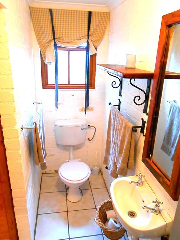Onrus River Cottage Hermanus Room photo